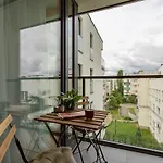 Lazienki Park By Renters Prestige Appartement *