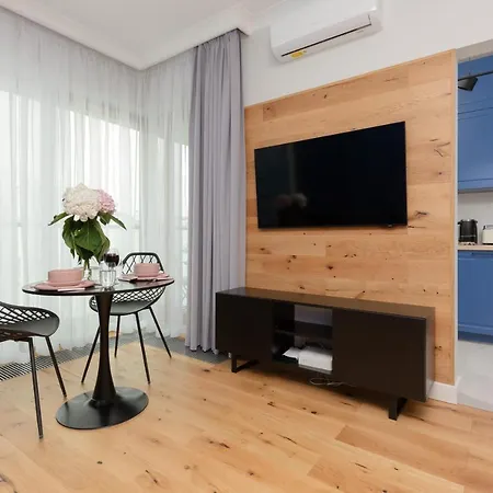 Lazienki Park By Renters Prestige Lägenhet *