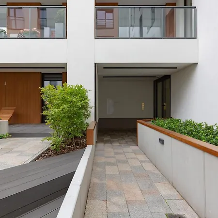 Lägenhet Lazienki Park By Renters Prestige